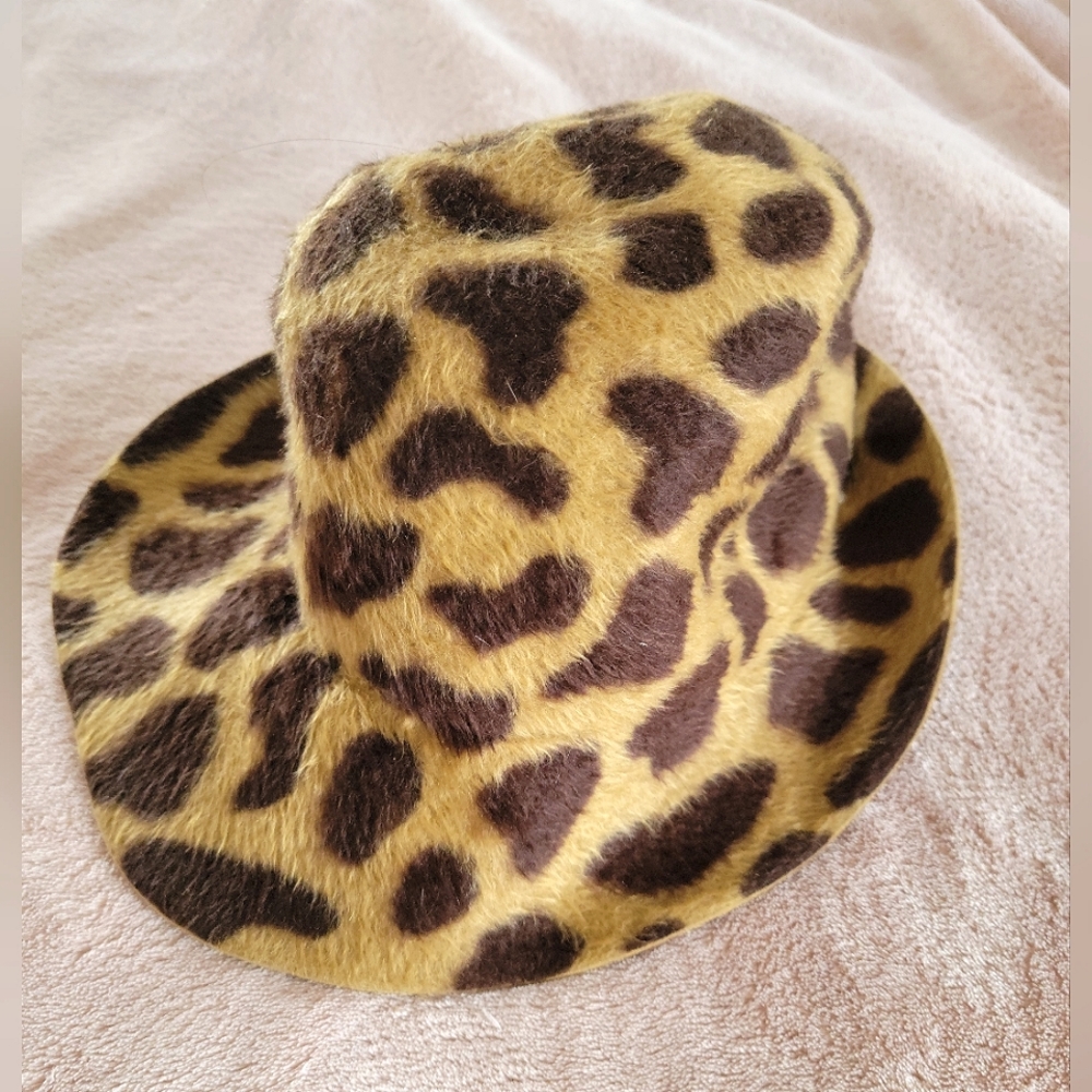Vintage 1950's Beaver Felt Giraffe Print Hat by Georgette - Picture 5 of 14